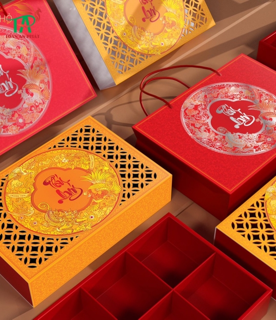 HỘP BÁNH TRUNG THU PHÚ QUÝ 6B NHỎ